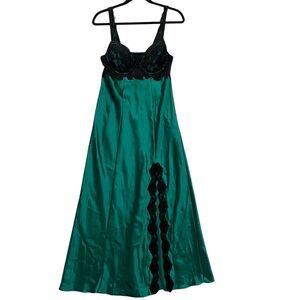 Victoria’s Secret Lace and Satin Green Maxi Dress Sz Med Vintage 90s Heart Label